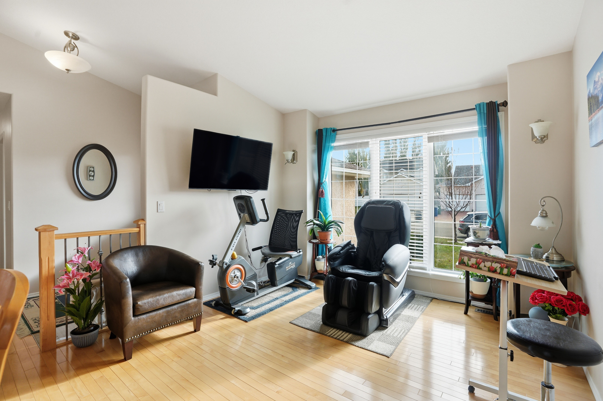 Public Open House-Briarwood社区独栋·11/15日本周六下午2-4pm · 223 Blackburn Crescent——林与唐地产 - 2